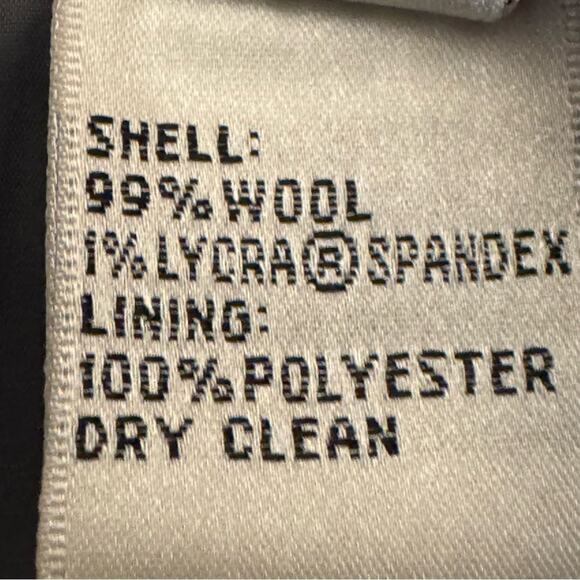 Talbots wool grey midi pencil skirt size 4
b20 - Picture 3 of 4